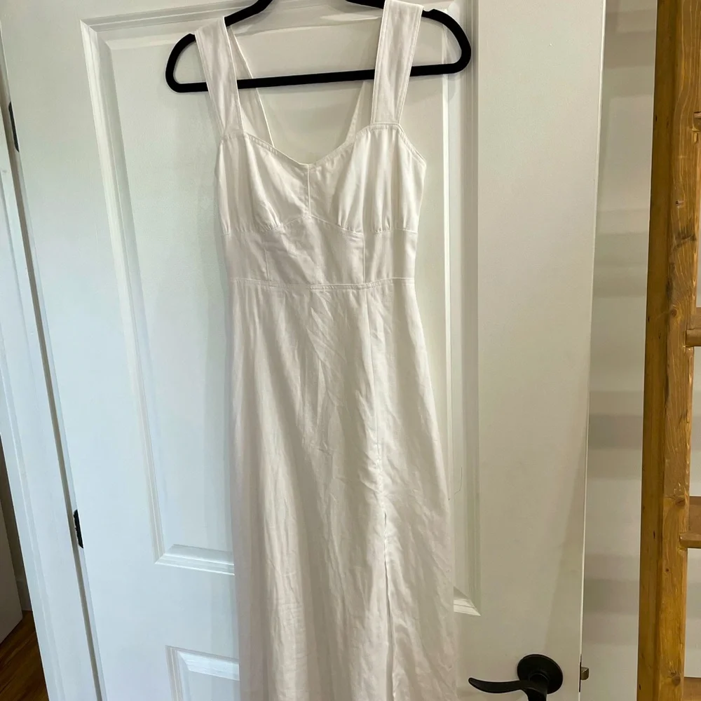 Reformation Seaside Linen Dress in White - Picture 4 of 6